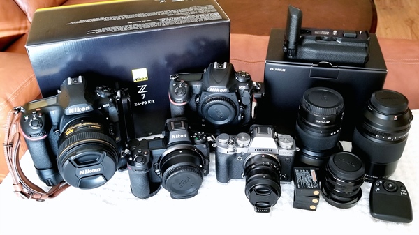 Downsizing DSLR Cameras and Systems